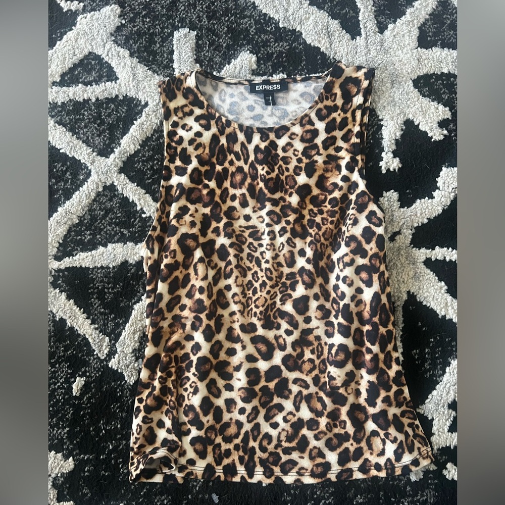 Express Leopard Print Sleeveless Top – Wild but Make It Polished